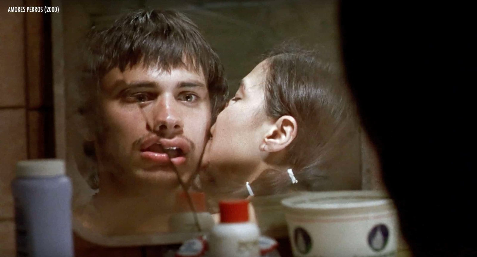 Amores Perros (2000)